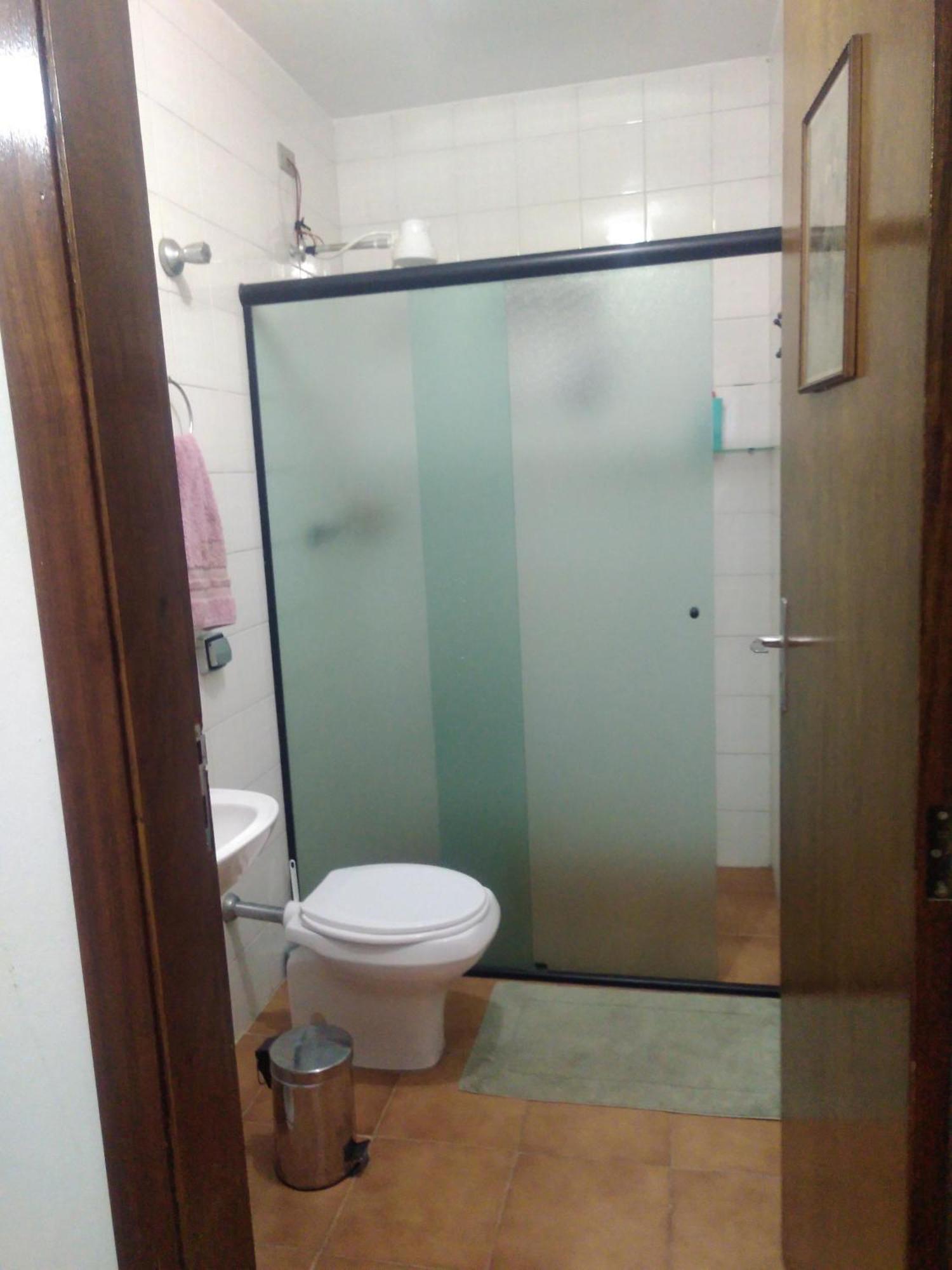 Um Individual Em Casa Familiar